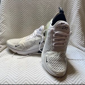 Air 270 Nike shoes